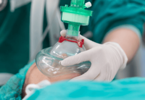 Có cần phải gây mê toàn thân không trong phẫu thuật nội soi thu nhỏ dạ dày?